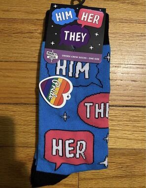 Main And Local She, He, Him, Her, They, Them Pronouns Gay Pride Unisex Socks NWT